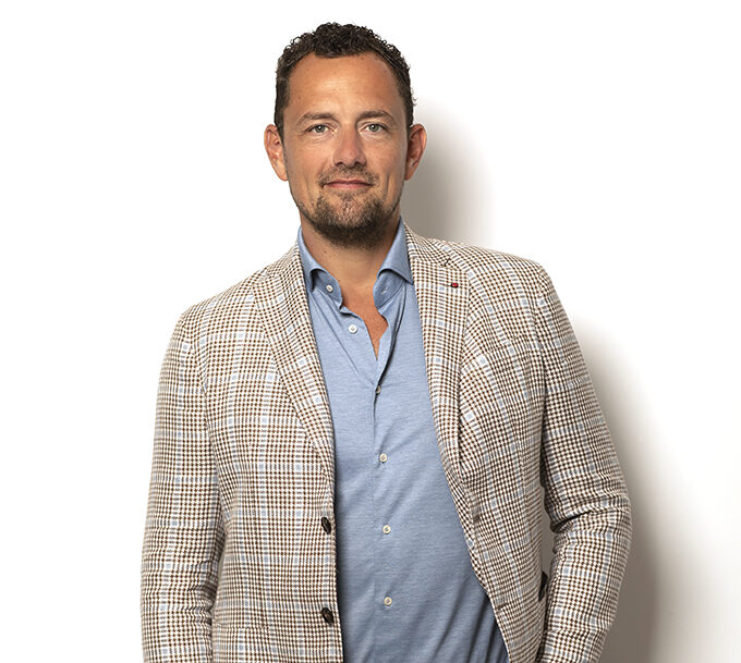 Julian — Diamant- & horlogespecialist